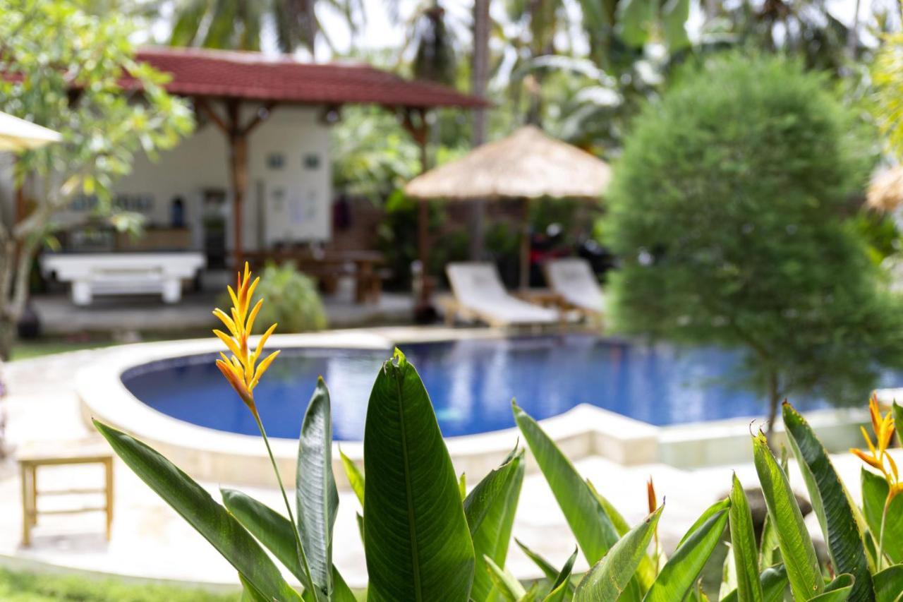 ホテル The Kebon Lombok Kuta  エクステリア 写真